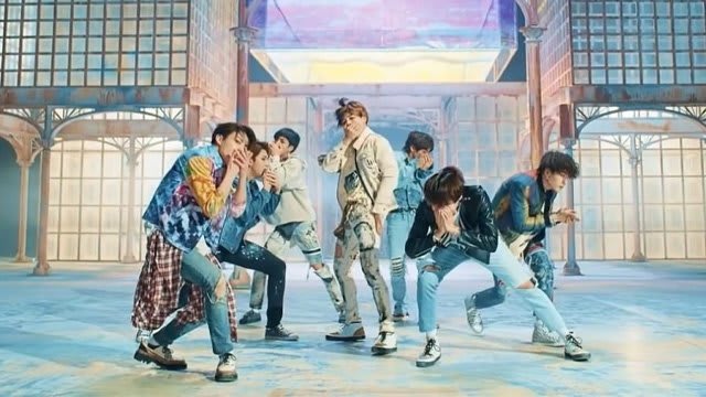 FAKE LOVE - BTS(방탄소년단)